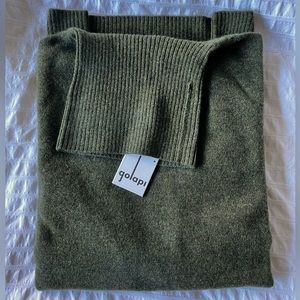 Olive Green Cashmere Turtleneck